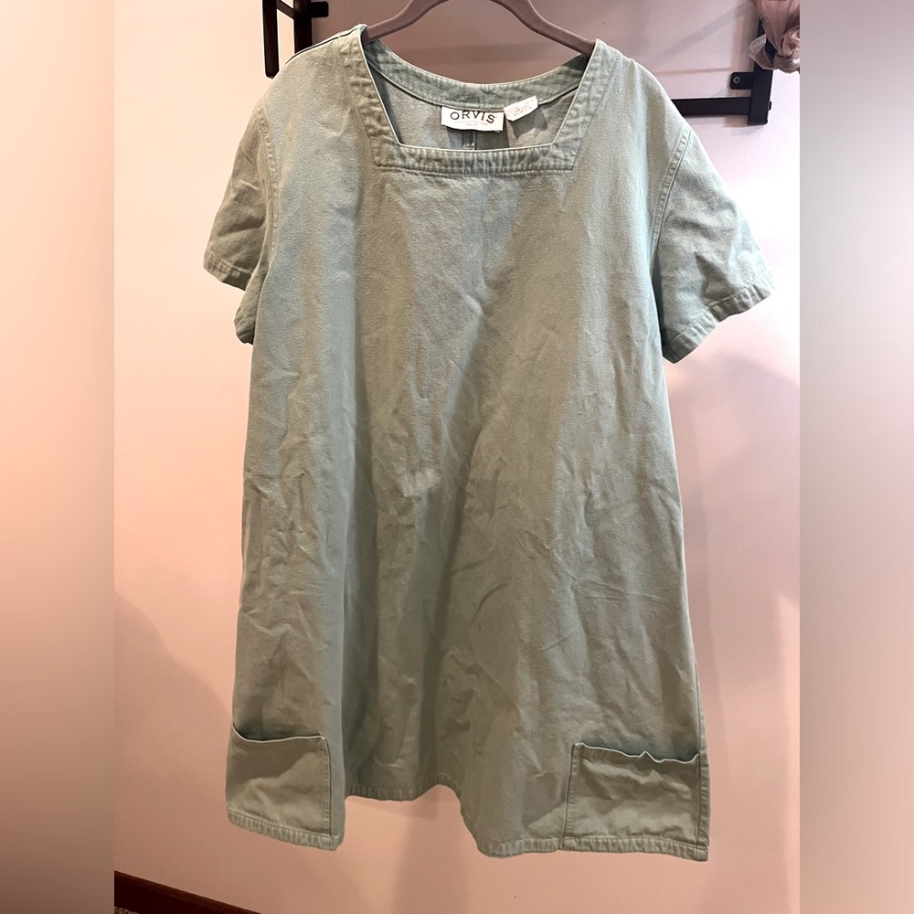 XL (16-18) Orvis brand cotton denim dress